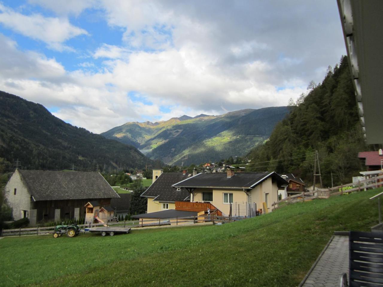 Landhaus Bürse Flattach Exterior foto